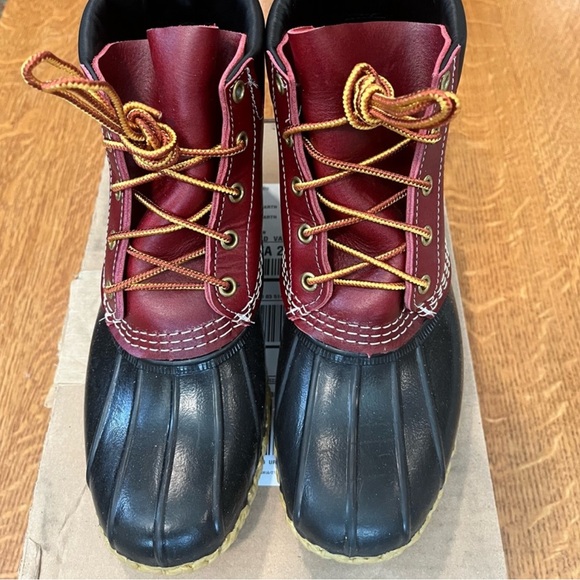 L.L. Bean Red and Black Winter Boots - Picture 2 of 5